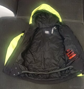 Dětská lyžařská bunda a boty - 4