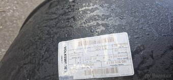 Leve predni nadkoli Vw transporter T5 - 4