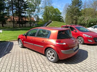 PRODÁM RENAULT MEGANE - 4