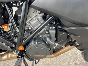 KTM 1190 Adventure - 4