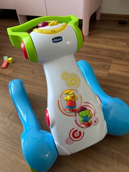 Chodítko chicco - 4