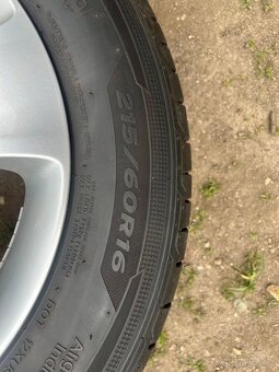 Prodám kompletní sadu alu kol na Škoda yeti 16 orygoš - 4