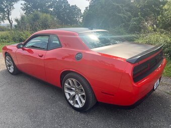 Dodge Challenger 6.4L 50th Anniversary Provoz 4/2022 - 4
