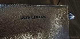 Zánovní Calvin Klein kabelka - 4