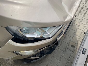 Ford EcoSport - 4
