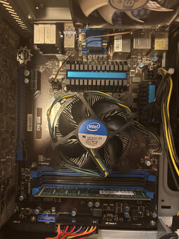 Stolní PC, Intel Core i5, 8GB RAM, 1,25T HDD/SSD, Win 11 Hom - 4