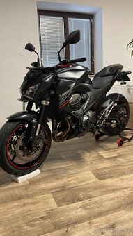Kawasaki z800 - 4