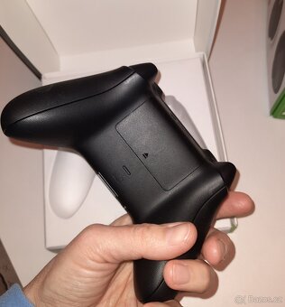 Xbox bezdrátový ovladač wireless carbon černý - 4