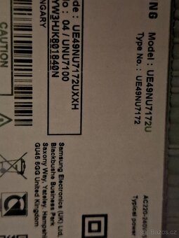 Samsung Smart 121cm 4K Wifi Dvbt2 stará 3 roky Jako nová - 4