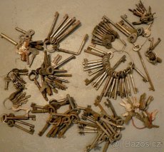 Minirádia, přílby, cykloZámky, vy.nůž, lyž. hůlky, vařič aj. - 4