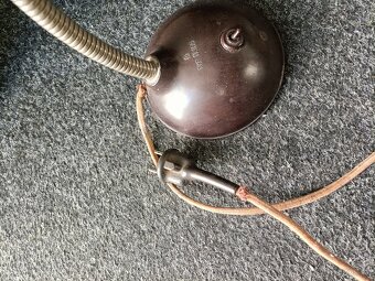 Bakelitova lampička - 4