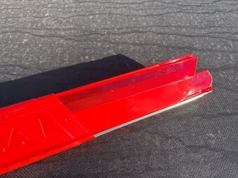 Výstražný trojúhelník Volvo - 4