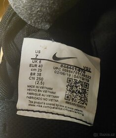 Nike sálovky velikost 40 - 4