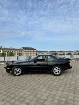 Porsche 944 - 4