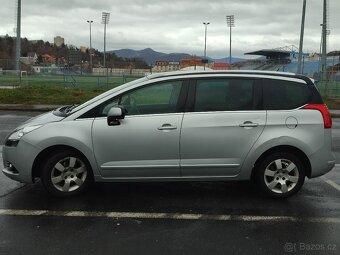 Peugeot 5008 - 4