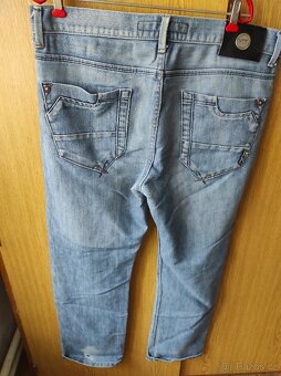 Pánské riflové kalhoty v. 38 (XL), nošené,krapet potrhané - 4