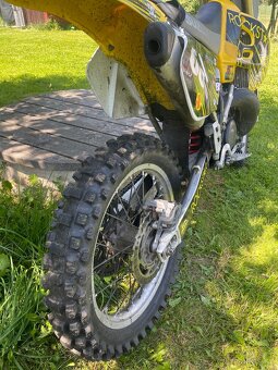 Suzuki RM 250 - 4