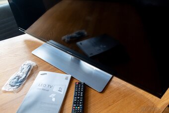 Smart TV Samsung 40" UE40H6700 3D - 4