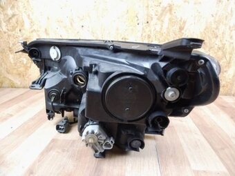 LAMPA PREDNÍ PRAVA RAV4 RAV 4 LED LIFT 15- - 4