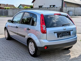 FORD FIESTA 1.4i 59kW 2007 POUZE 74 378KM - 4