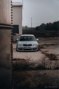 Superb 1 2.8 v6 - 4
