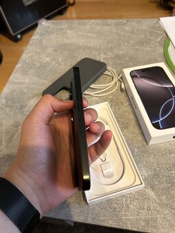 Prodám iPhone 16 PRO 128gb (záruka do 05/2026) - 4