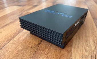 Sony Playstation 2 FAT (SCPH-39004) černá - 4