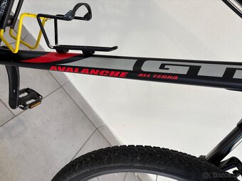 Horské kolo GT Avalanche 2.0 - 4