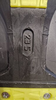 Sjezdové boty Fischer RC4 60 junior vel. 235 - 4