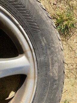 Volvo V70 I 15" kola 4 ks + zimni pneu na dojezd [REZERVACE - 4