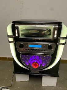 Jukebox Graceland - 4