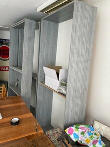 vybavení prodejny - 4