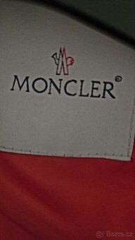 Moncler zimní lesklá červené bunda vel.3 - 4