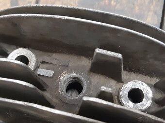 Hlava motoru Jawa 350 354 Kývačka - 4