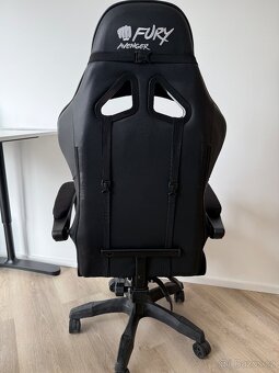 Zánovní herní židle k pc Fury avanger - 4