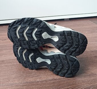 Dětské boty Adidas Step Down Construction vel. EUR 38 2/3 - 4