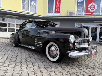 1941 Cadillac Series-62 Coupe - 4