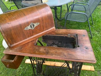 Singer šicí stroj - 4