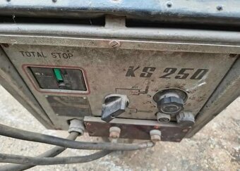 Svářecí trafo KS 250 - 4