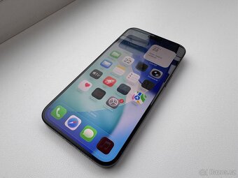 Apple iPhone 15PRO MAX 256GB Černý titan, Pěkný stav - 4