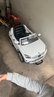 Dětské elektrické auto - 4