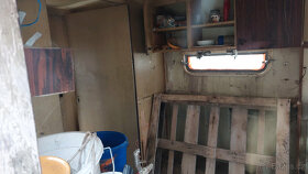 Karavan - podvalník - 4