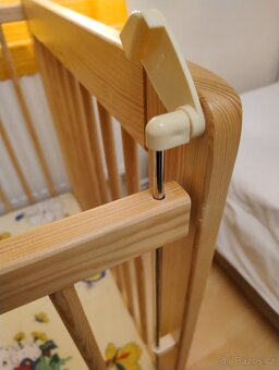 Zánovní dětská postýlka s matrací - 4