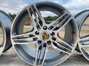ALU  R 19 Porshe Panamera - 4