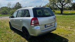 Opel Zafira B 1.8 16V (103kW), 7 míst - 4
