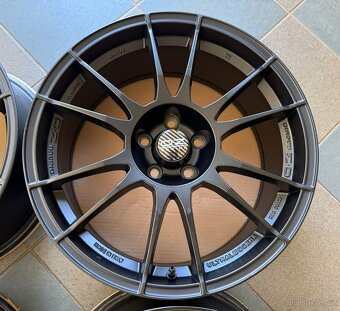 alu kola OZ Ultraleggera 18", rozteč šroubů 5x108 - 4