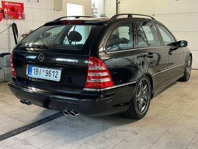 Mercedes Benz C AMG - 4