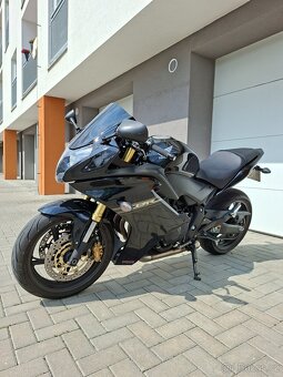 Honda CBR 600FA 2012 - 4