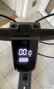 Elektrokoloběžka KingSong S2 – 1000W, 60V/16Ah - 4