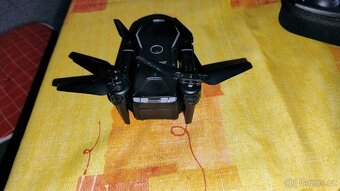 dron v88 - 4